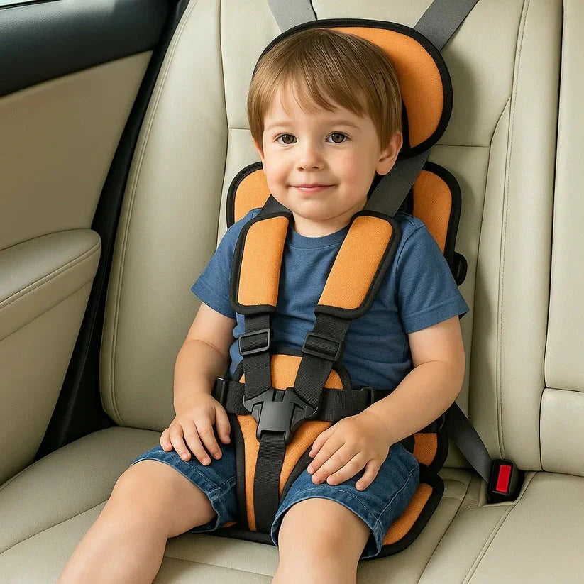 Portable Child Travel Seat with Five-Point Harness and Foldable Design